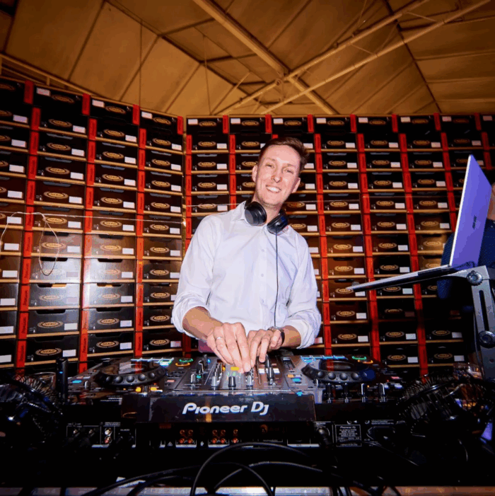 DJ Marius